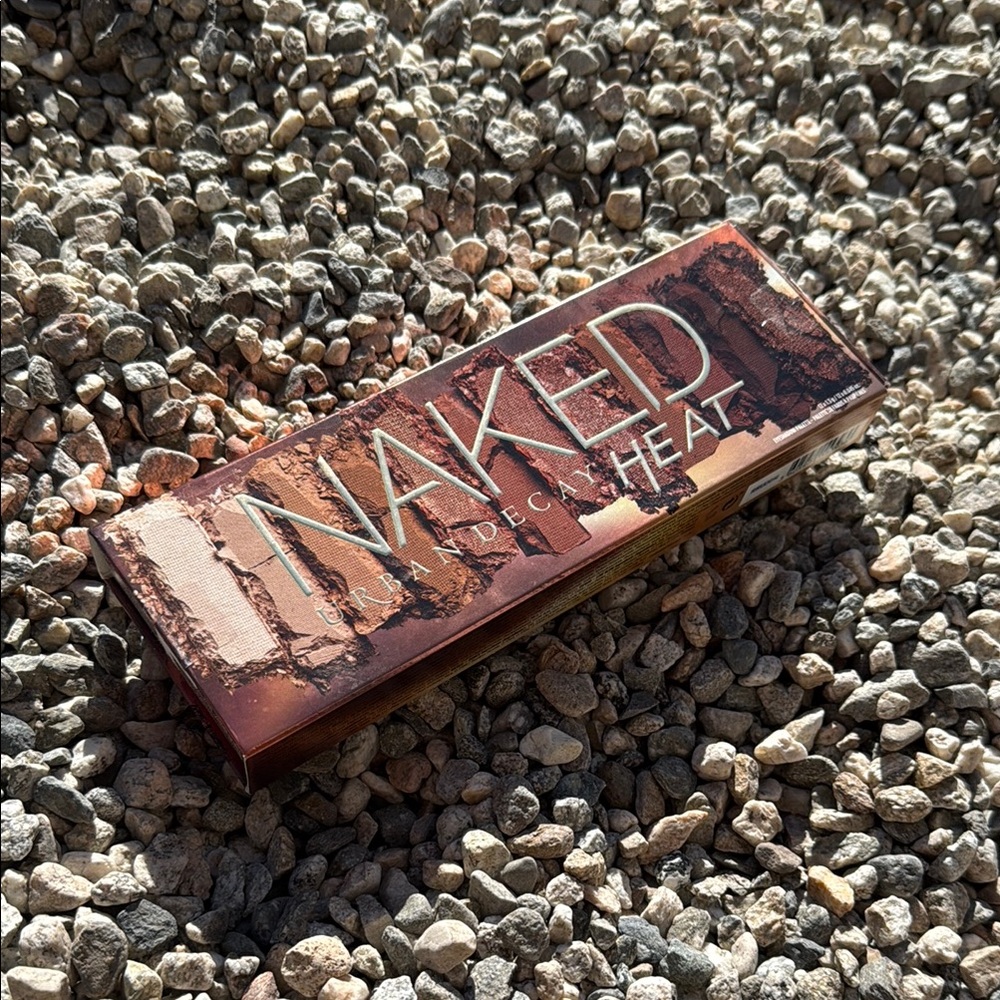 Urban Decay Naked Heat Palette with Warm Hues